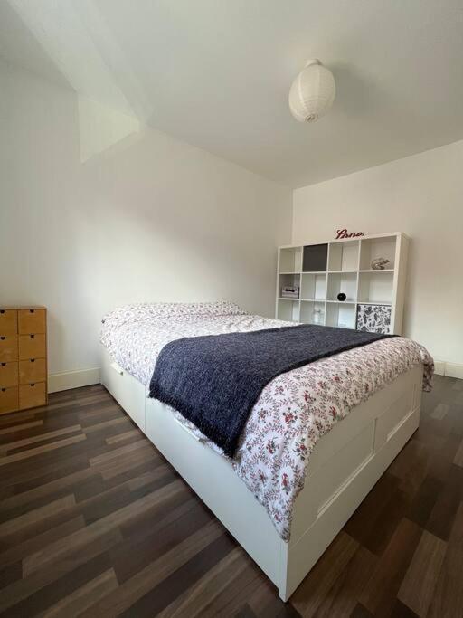 Modern Apartment In Dundee City Centre Bagian luar foto